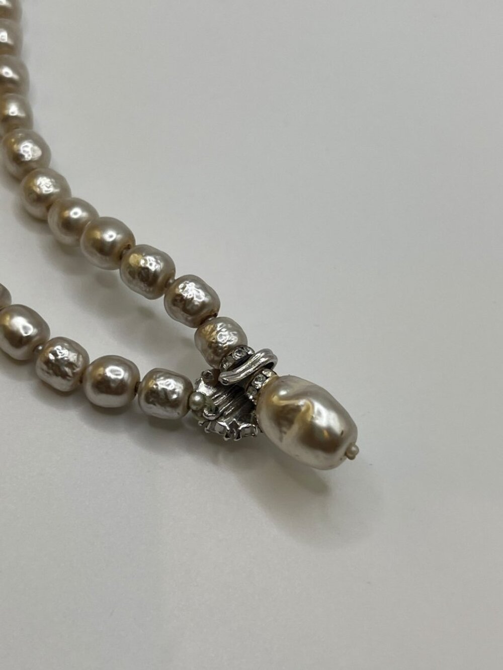 Vintage Unsigned Miriam Haskell-Style Baroque Pearl & Crystal Drop Necklace